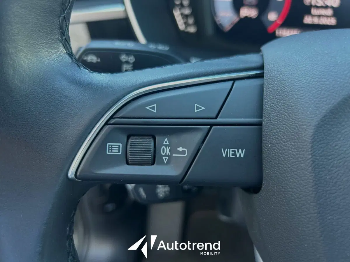 Audi Q3 Sportback usata a Bari (9)