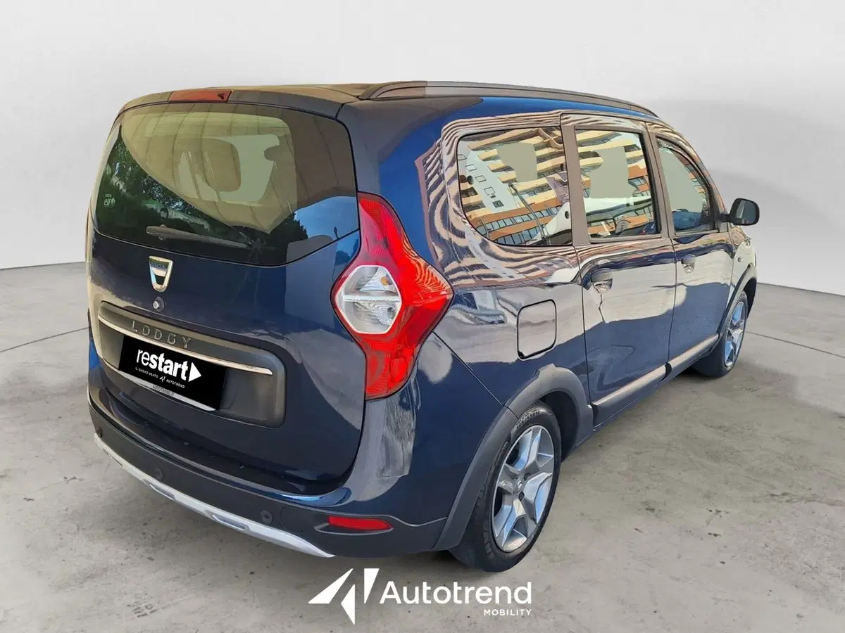 Dacia Lodgy usata a Bari (2)