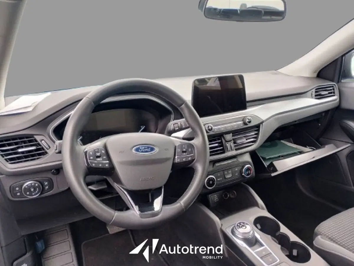 Ford Focus usata a Bari (18)