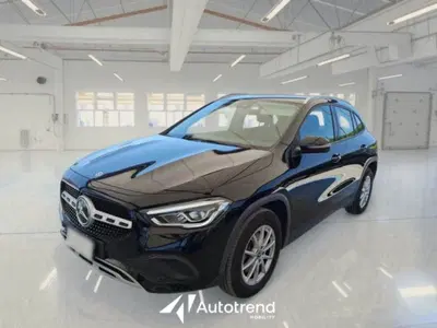 Mercedes-Benz GLA SUV 200 d Business Extra auto del 2022 usata a Bari