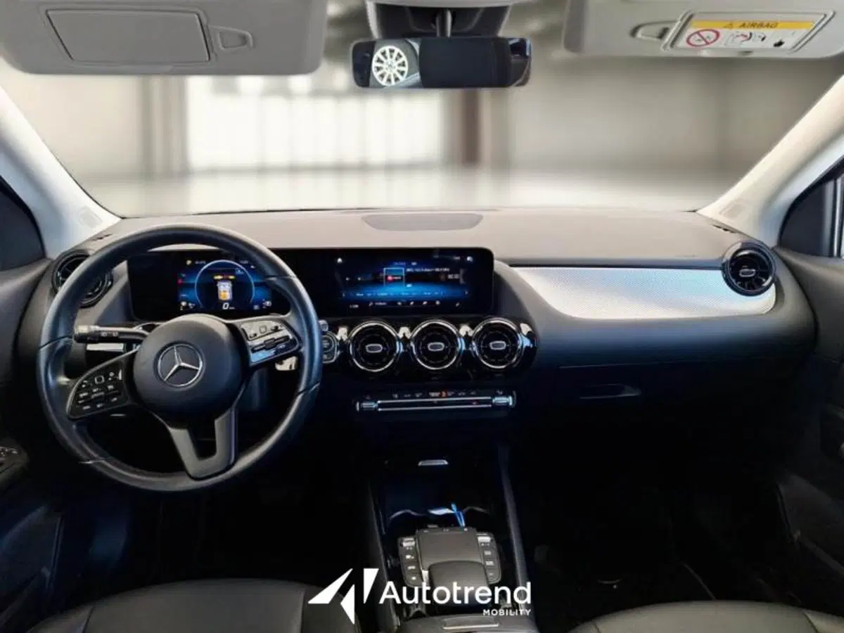 Mercedes-Benz GLA SUV usata a Bari (19)