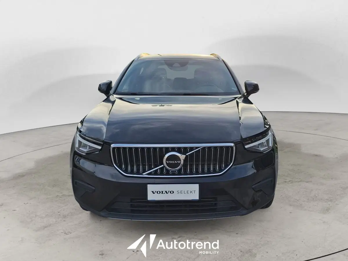 Volvo XC40 usata a Bari (3)