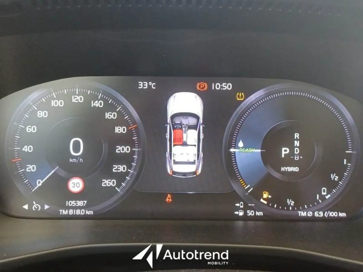 Volvo XC40 usata a Bari (20)