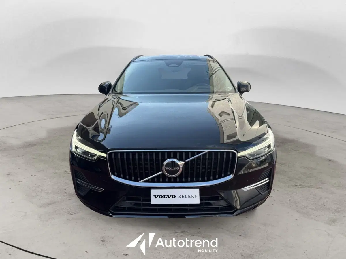Volvo XC60 usata a Bari (2)