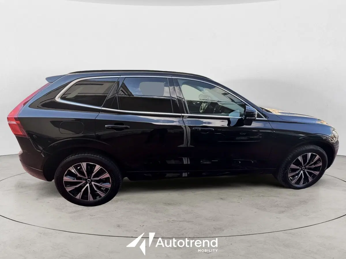Volvo XC60 usata a Bari (4)