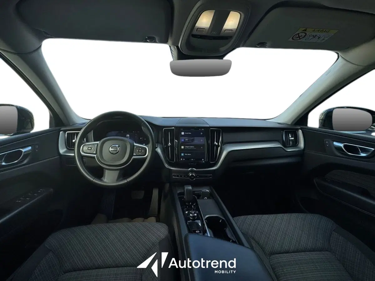 Volvo XC60 usata a Bari (9)
