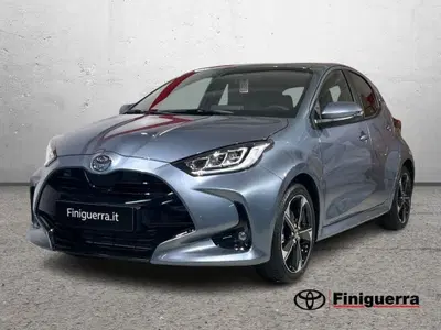 Toyota Yaris 130 Premium nuova a Civate