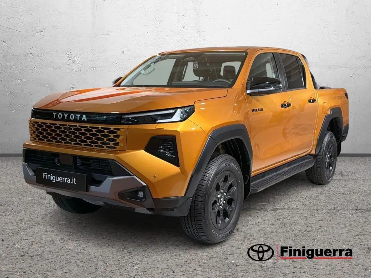 Toyota Hilux nuova a Lecco