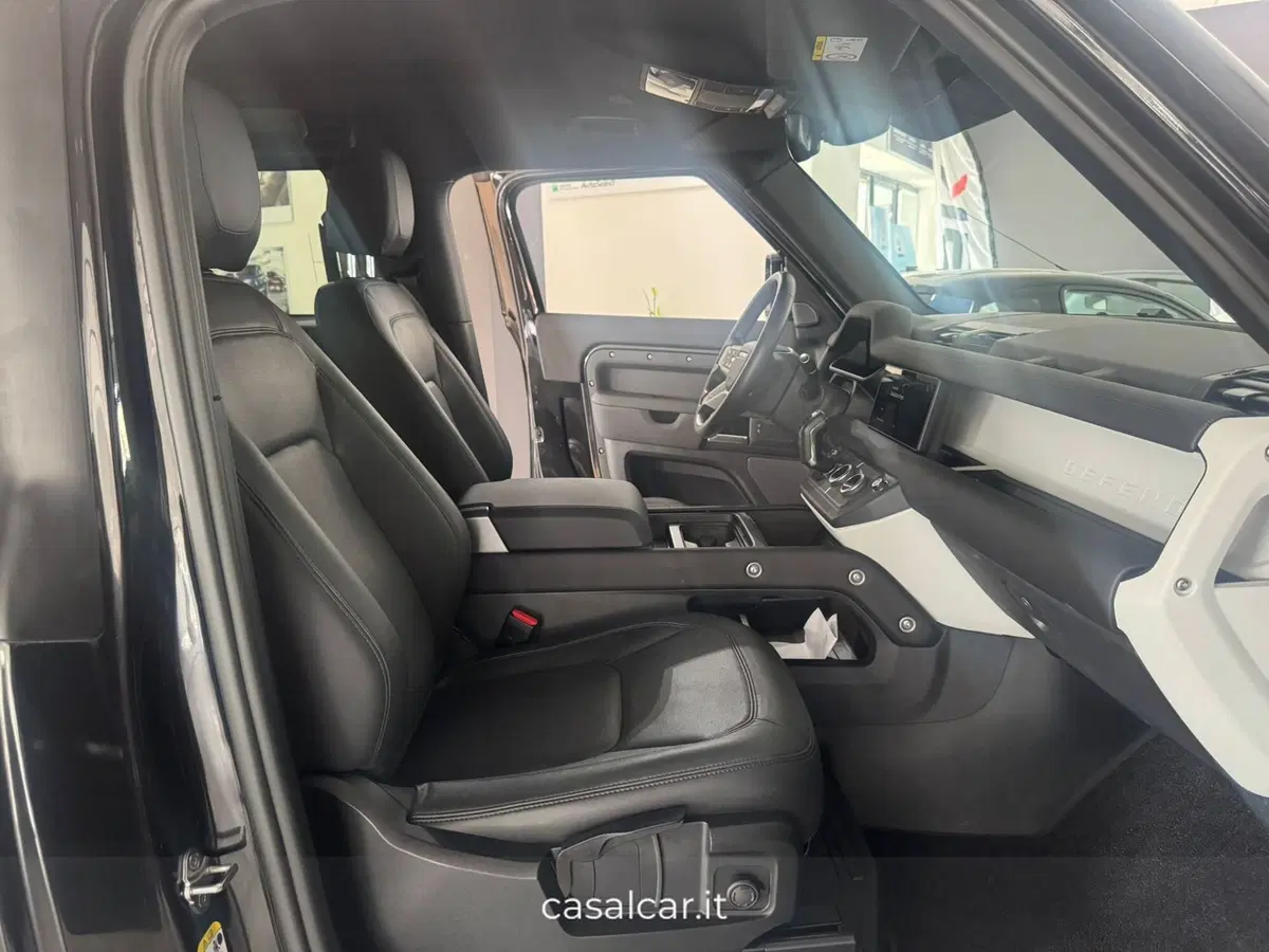 Land Rover Defender usata a Salerno (17)