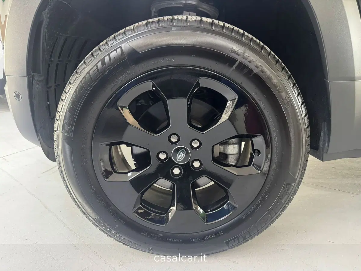Land Rover Defender usata a Salerno (20)
