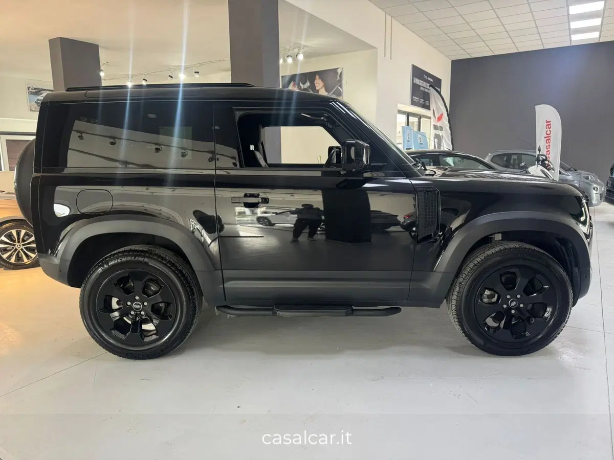 Land Rover Defender usata a Salerno (5)
