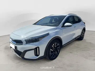Kia XCeed 1.6 crdi mhev Style 136cv dct del 2022 usata a Salerno