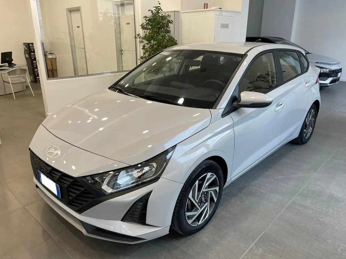 Hyundai i20 usata a Napoli (2)