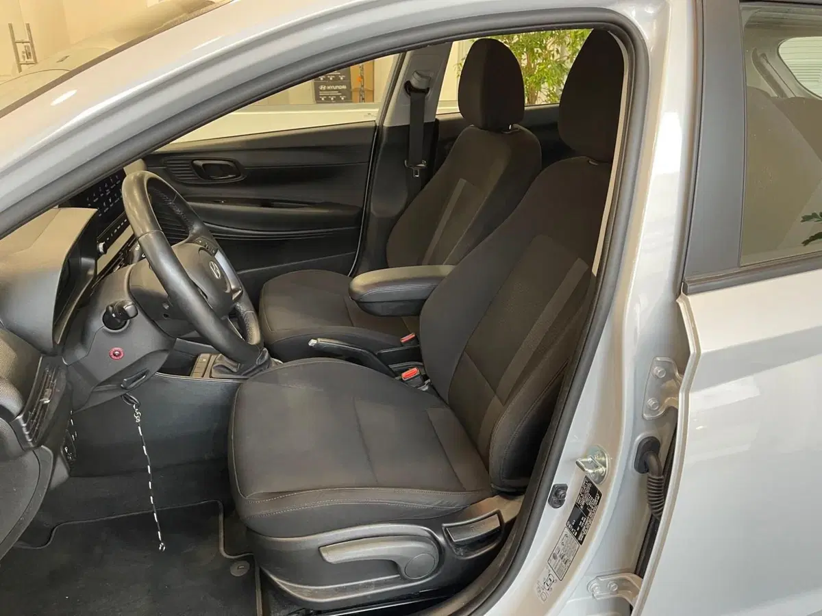 Hyundai i20 usata a Napoli (8)