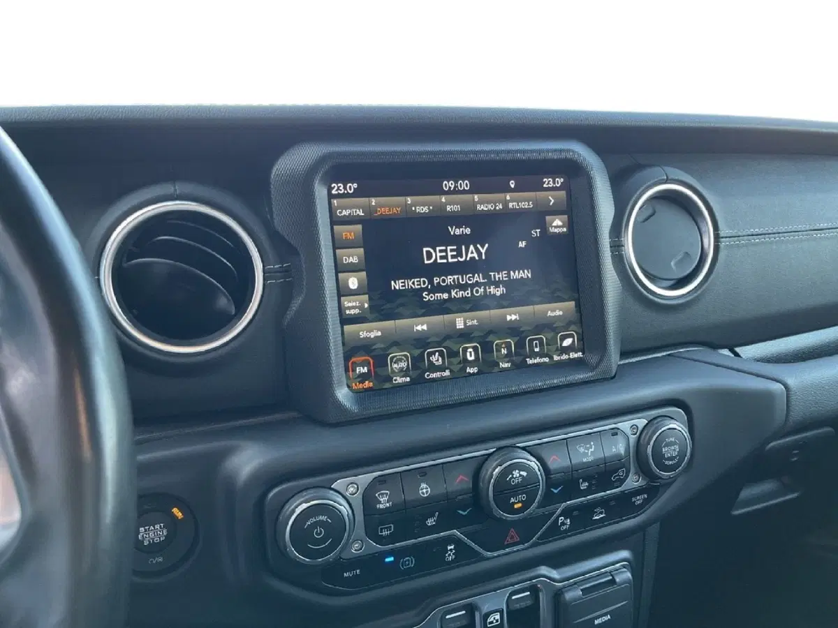 Jeep Wrangler Unlimited usata a Torino (13)