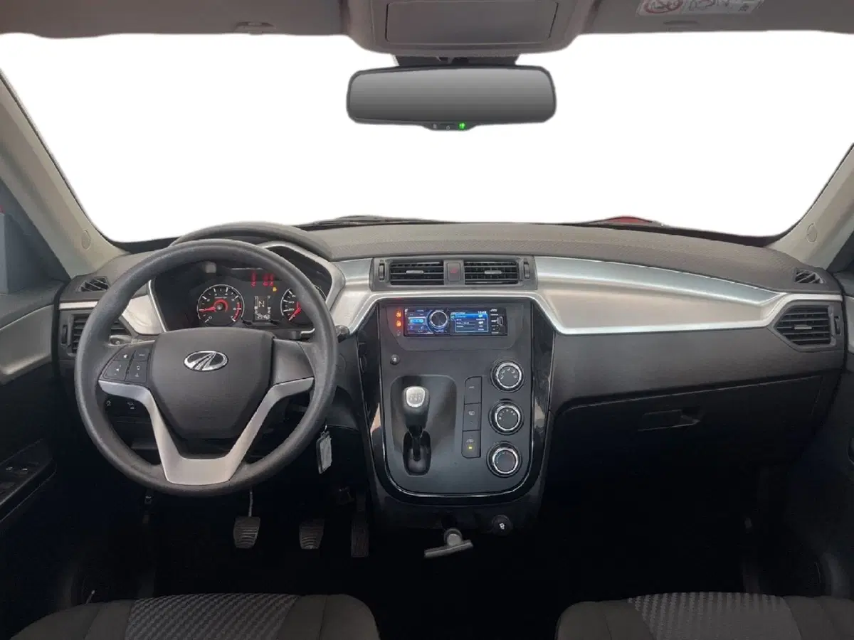 Mahindra KUV100 usata a Torino (10)