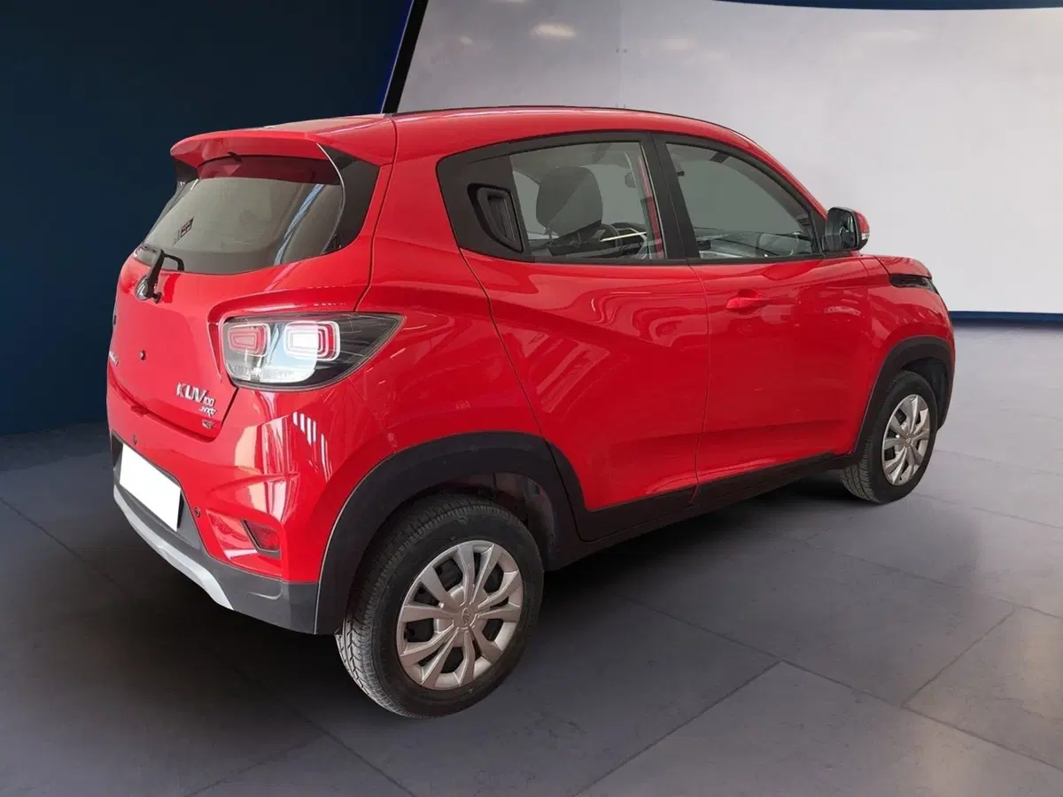 Mahindra KUV100 usata a Torino (6)