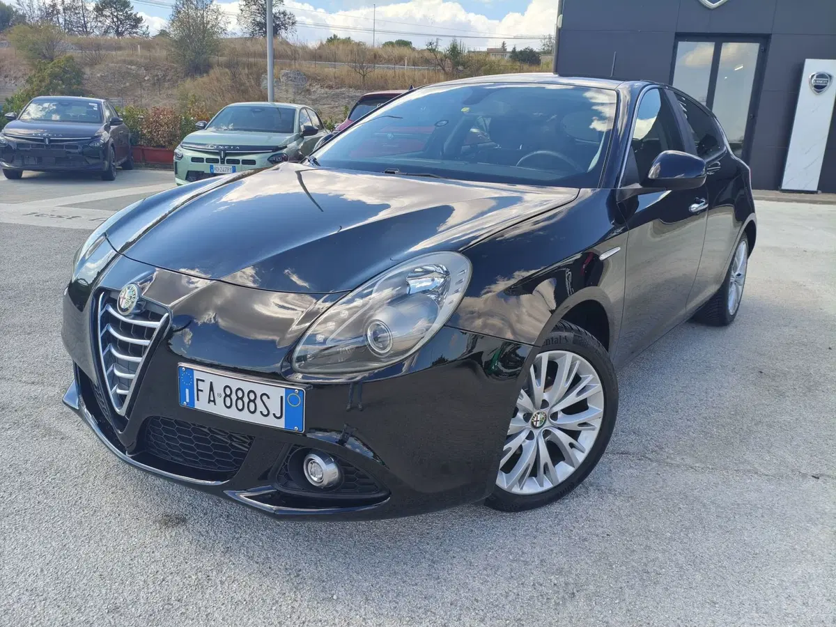 Alfa Romeo Giulietta usata a Matera