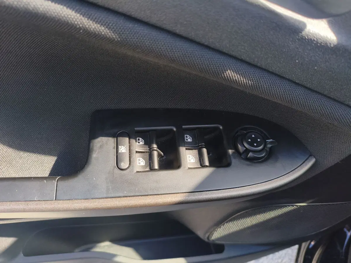 Alfa Romeo Giulietta usata a Matera (14)