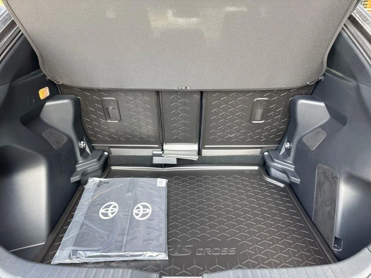 Toyota Yaris Cross nuova a Belluno (17)