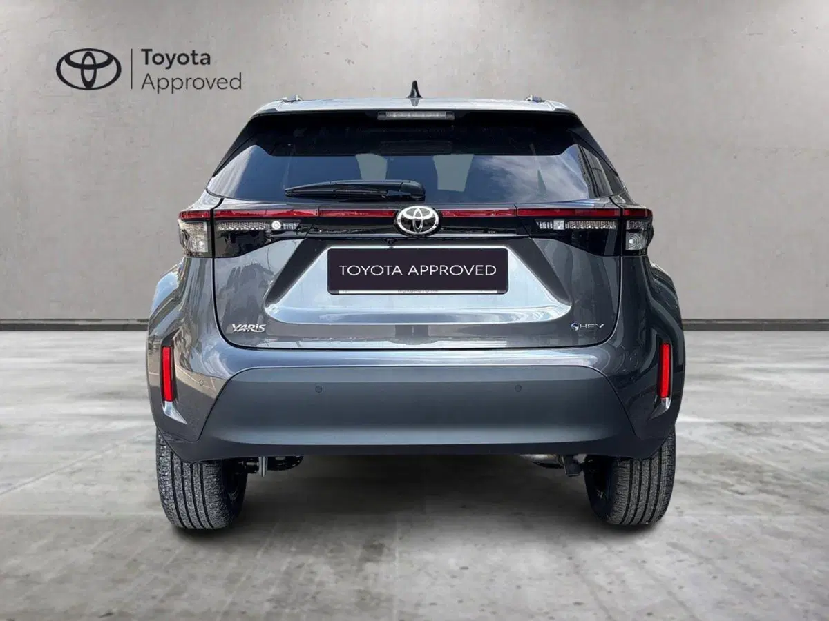 Toyota Yaris Cross nuova a Belluno (4)