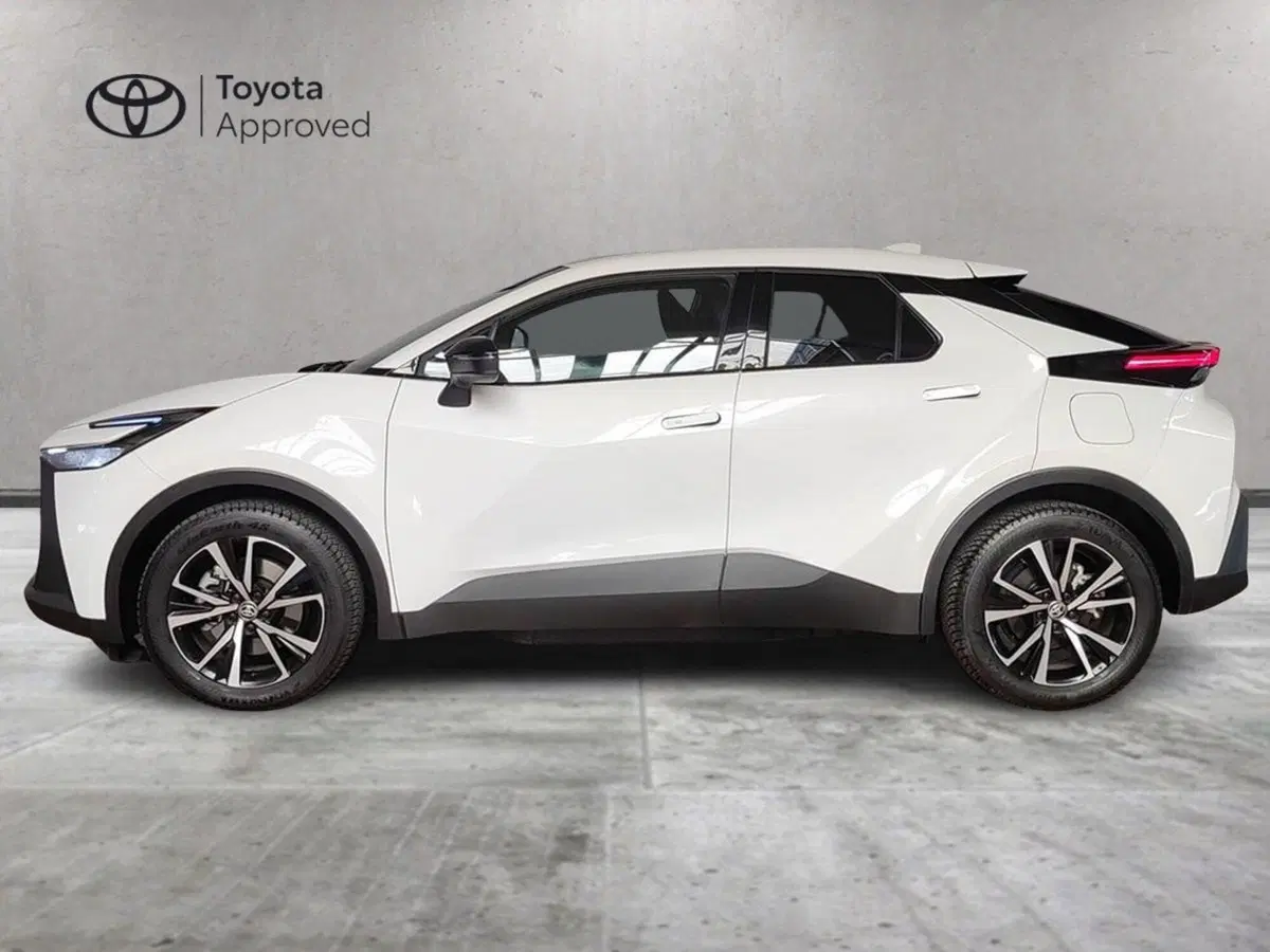 Toyota Toyota C-HR usata a Milano (3)