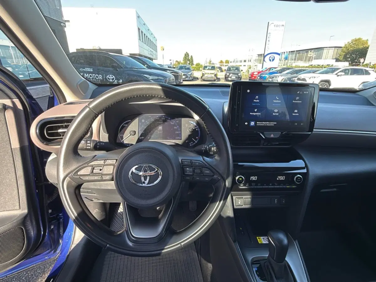 Toyota Yaris Cross usata a Mantova (18)