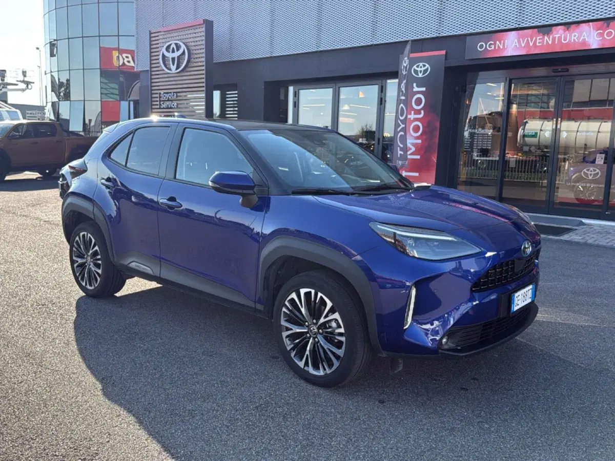 Toyota Yaris Cross usata a Mantova (9)