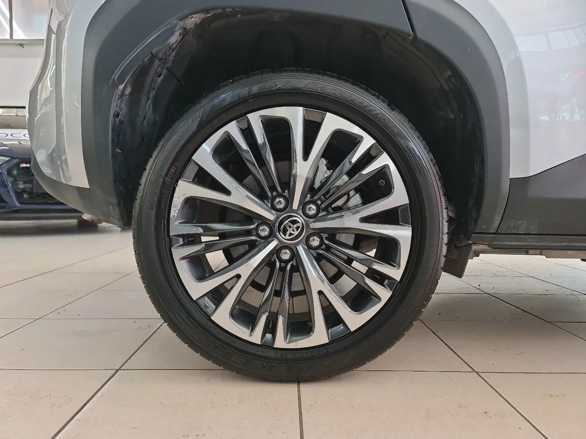 Toyota Yaris Cross usata a Modena (7)