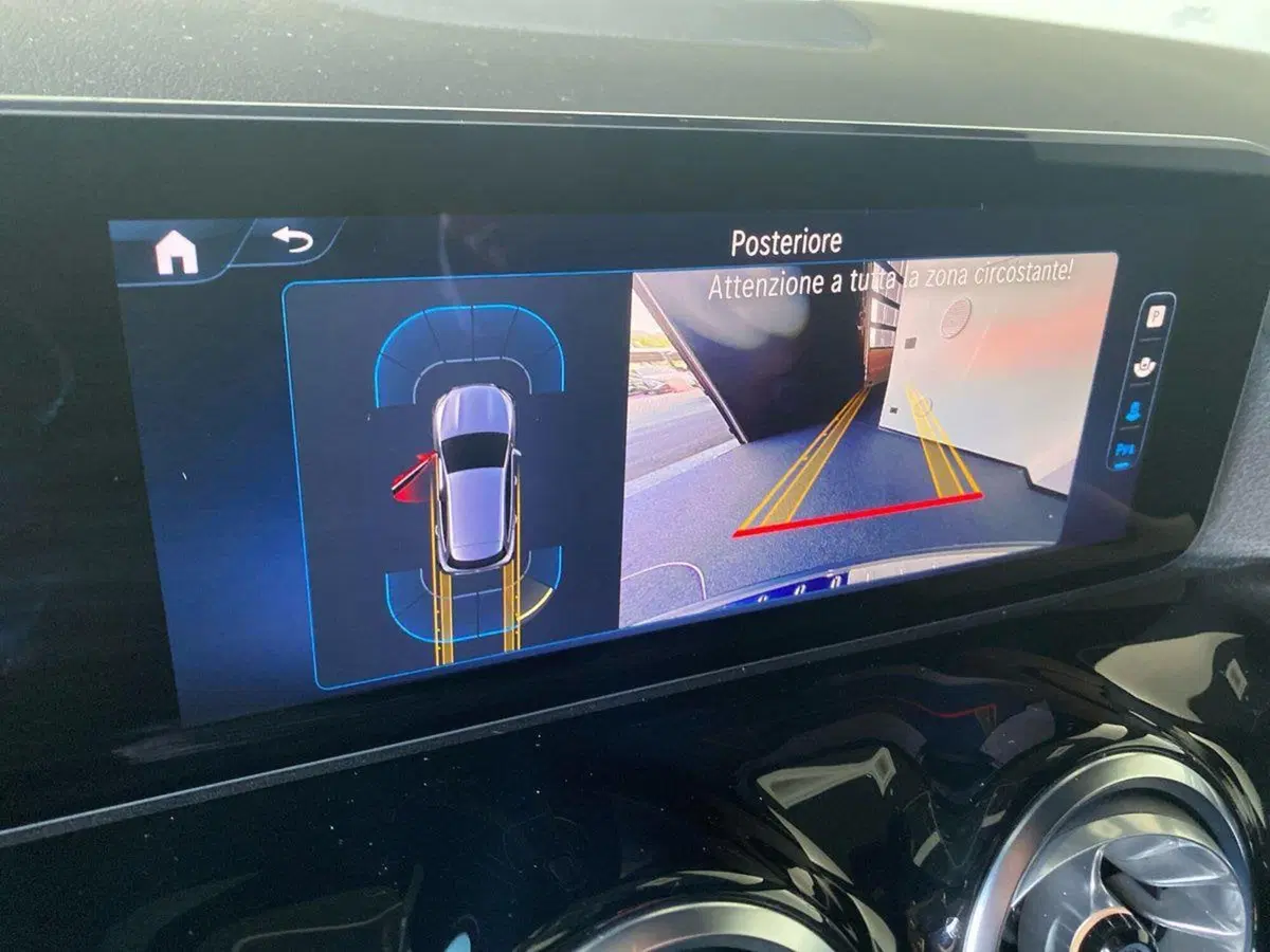 Mercedes-Benz GLA SUV usata a Bergamo (13)
