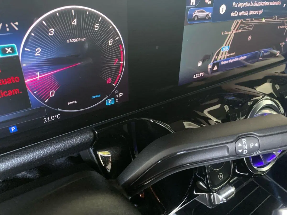 Mercedes-Benz GLA SUV usata a Bergamo (14)