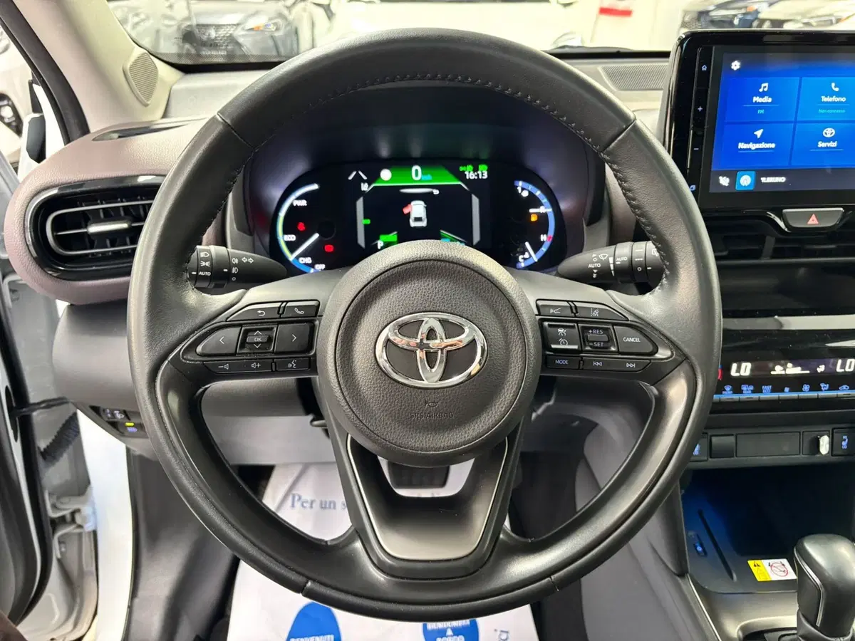 Toyota Yaris Cross usata a Modena (10)