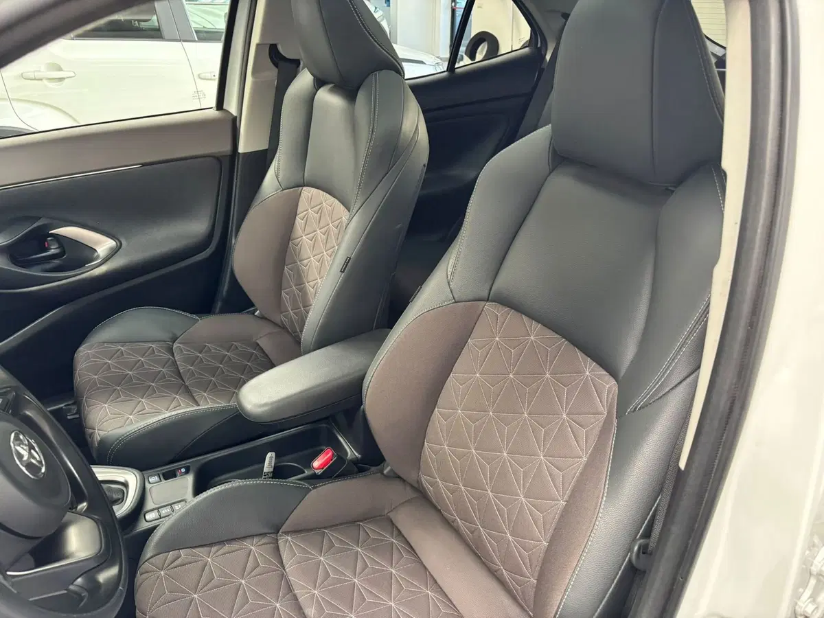 Toyota Yaris Cross usata a Modena (13)