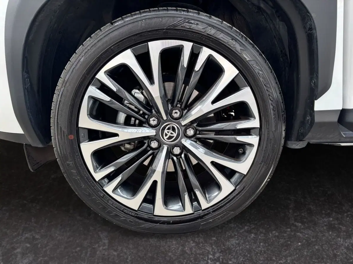 Toyota Yaris Cross usata a Modena (15)