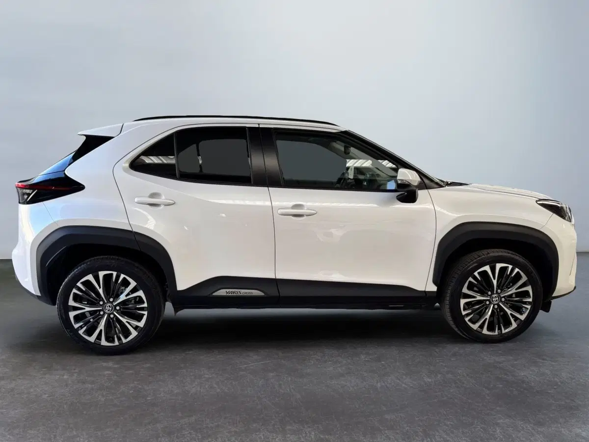 Toyota Yaris Cross usata a Modena (5)