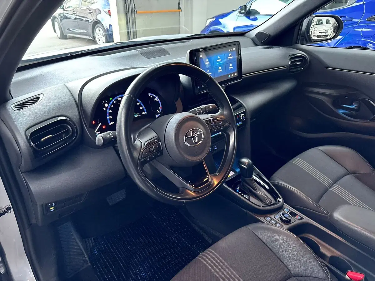 Toyota Yaris Cross usata a Modena (11)