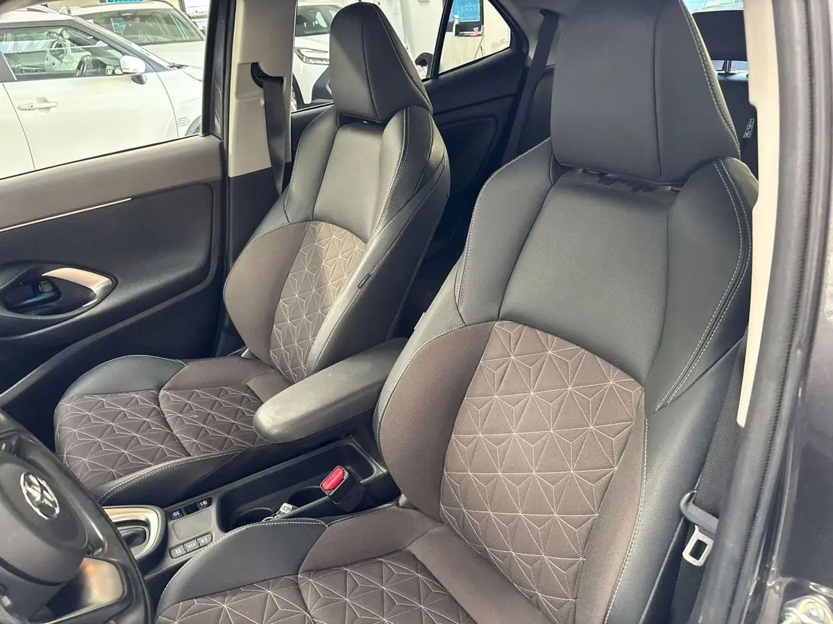 Toyota Yaris Cross usata a Modena (13)