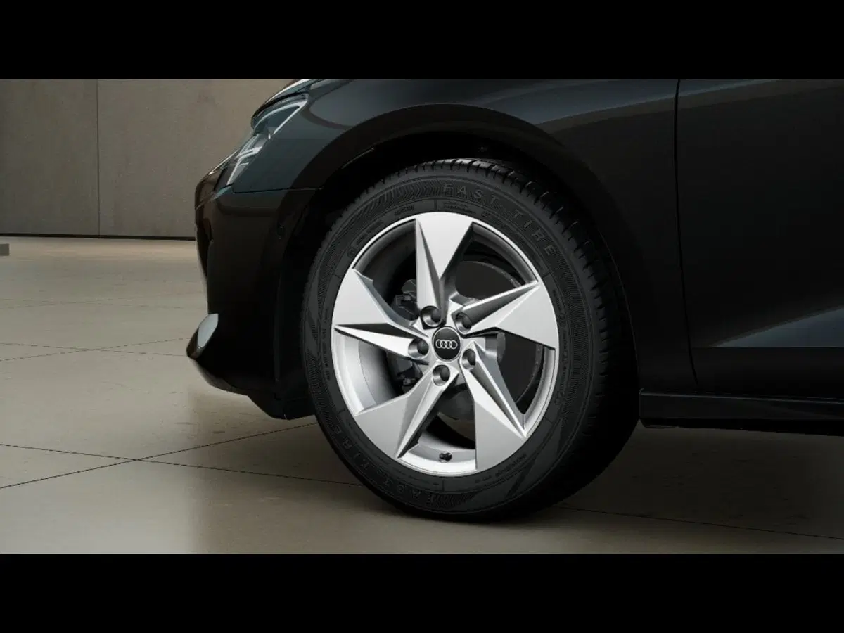 Audi A3 Sportback nuova a Livorno (5)