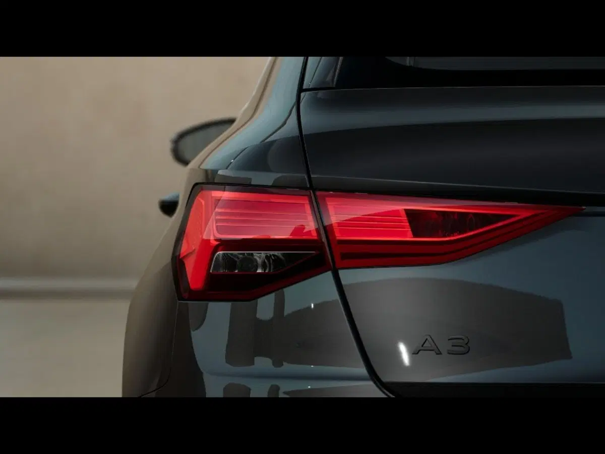 Audi A3 Sportback nuova a Livorno (7)