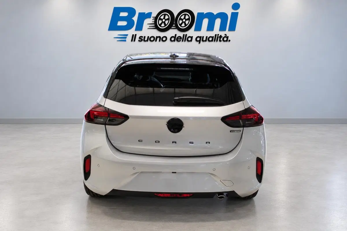 Opel Corsa nuova a Cremona (2)