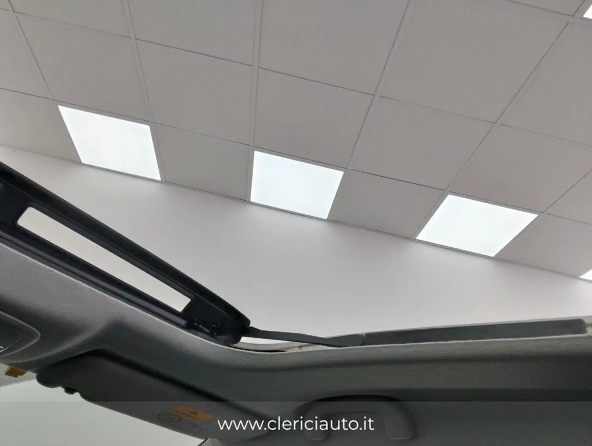 Suzuki Vitara usata a Como (20)
