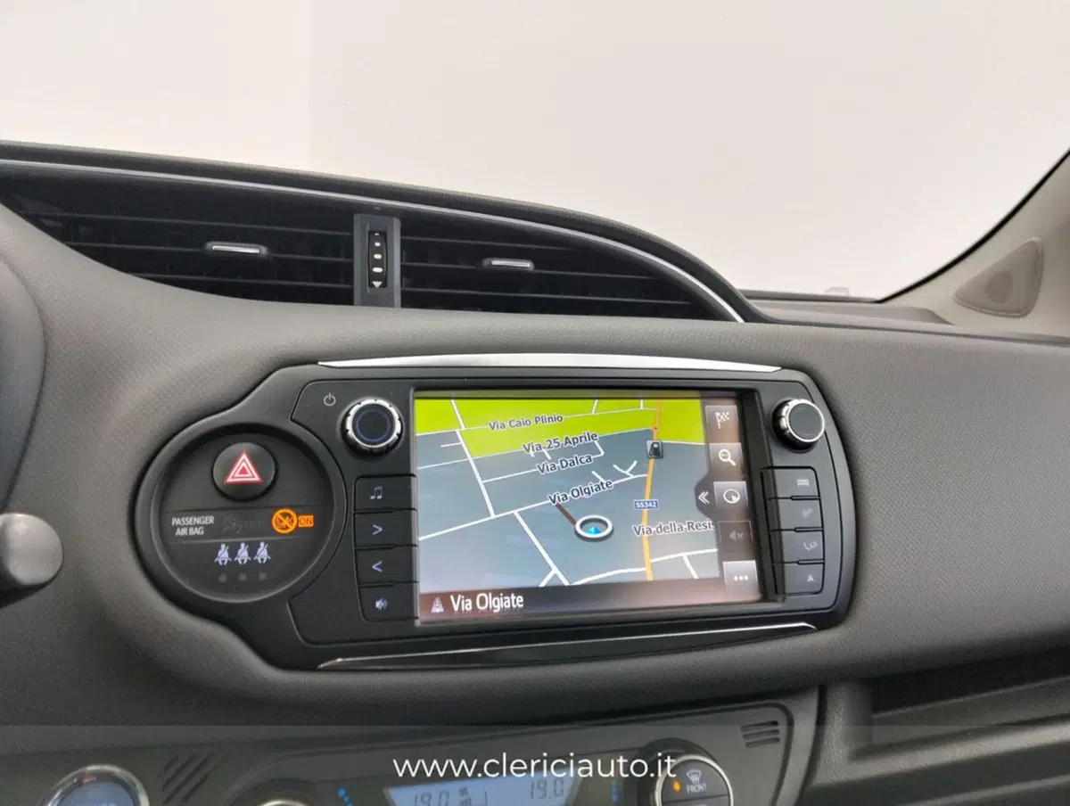 Toyota Yaris usata a Como (13)