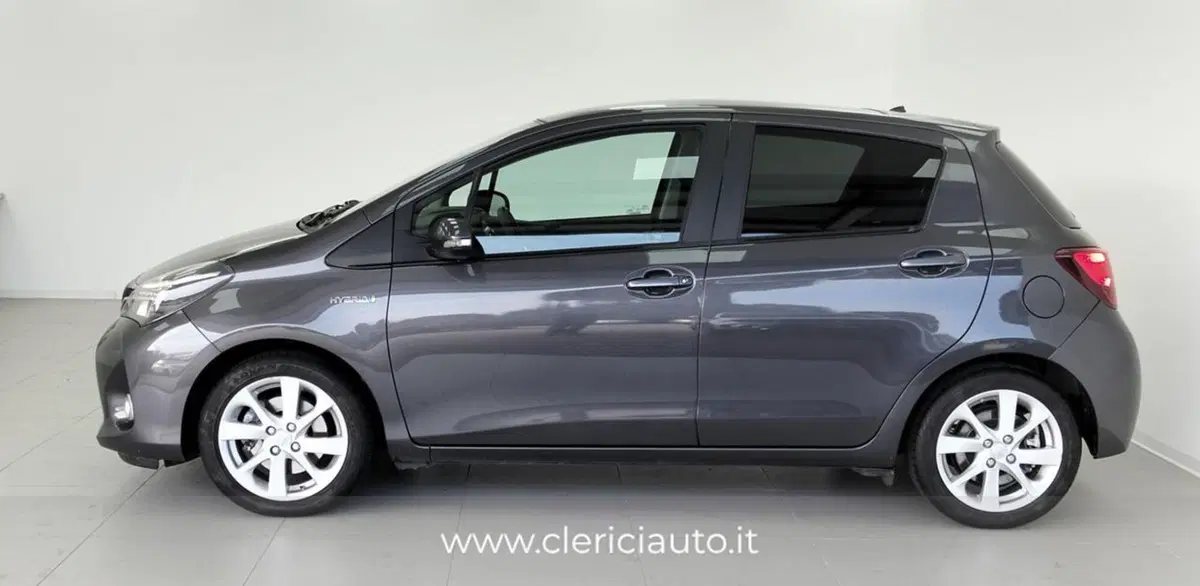 Toyota Yaris usata a Como (8)