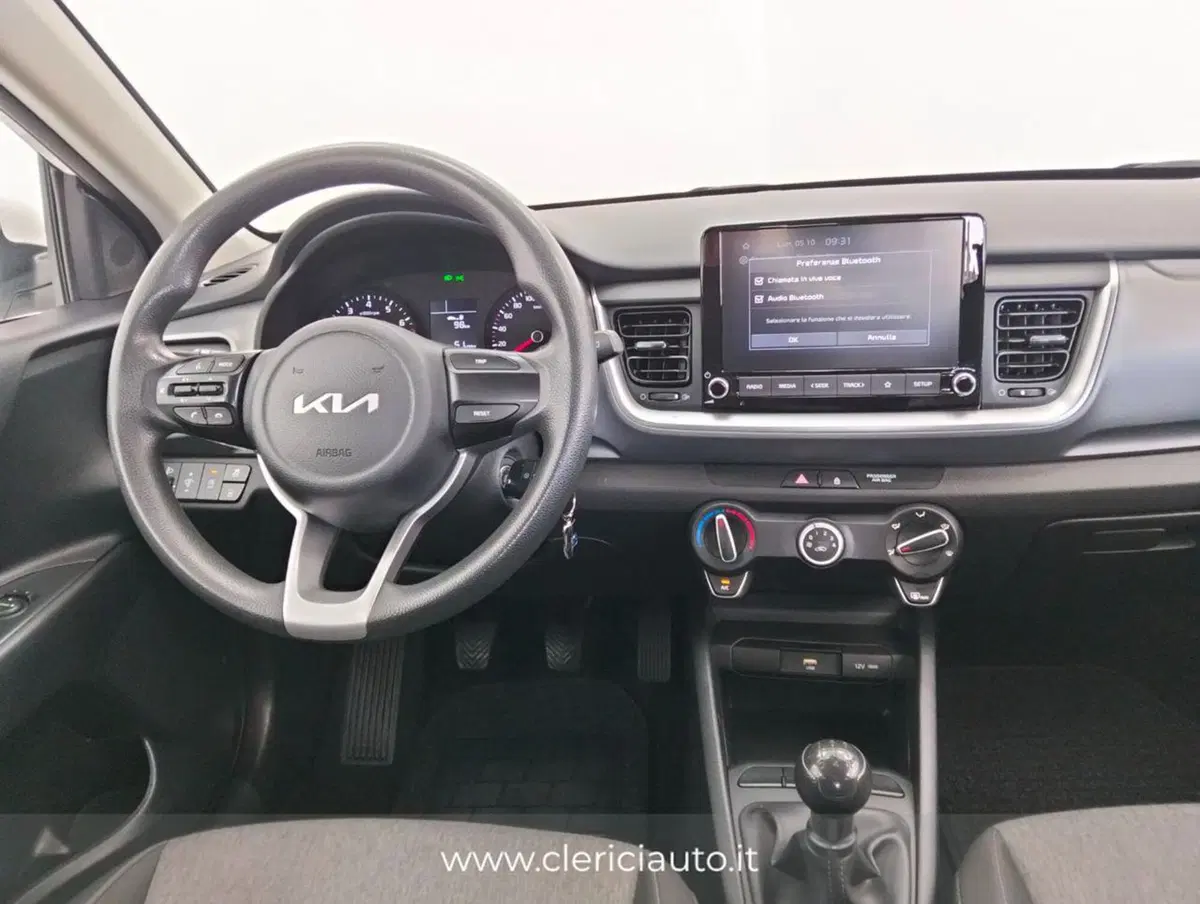 Kia Stonic usata a Como (10)