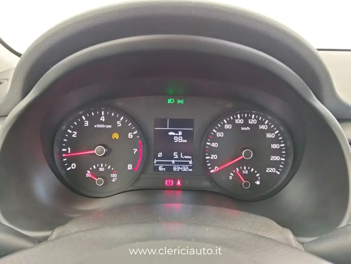 Kia Stonic usata a Como (11)