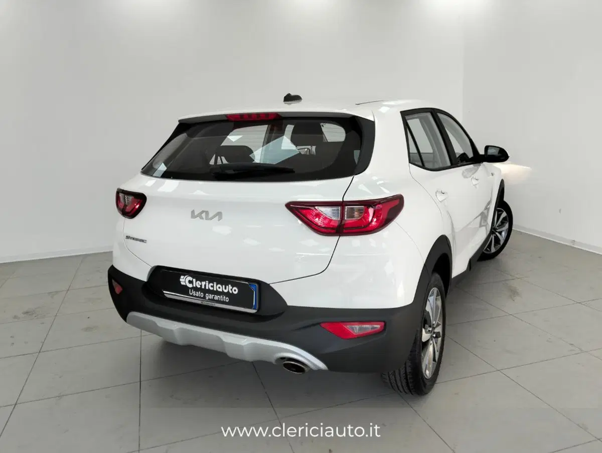 Kia Stonic usata a Como (2)