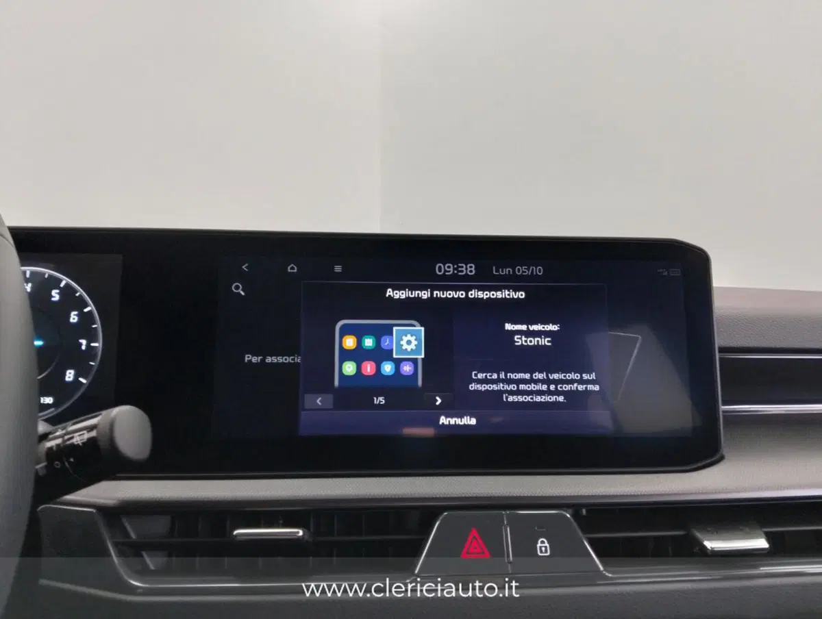 Kia Stonic usata a Como (14)