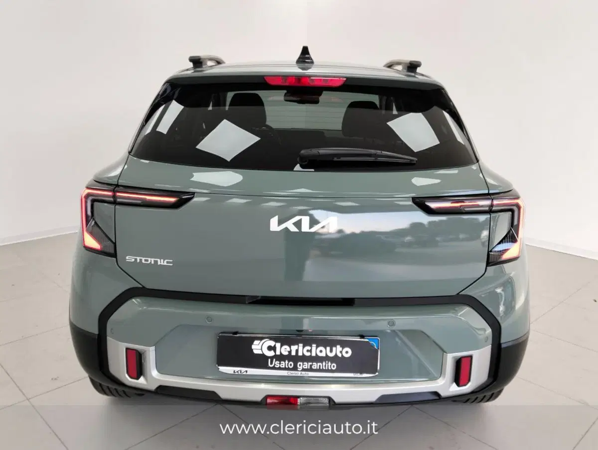 Kia Stonic usata a Como (7)