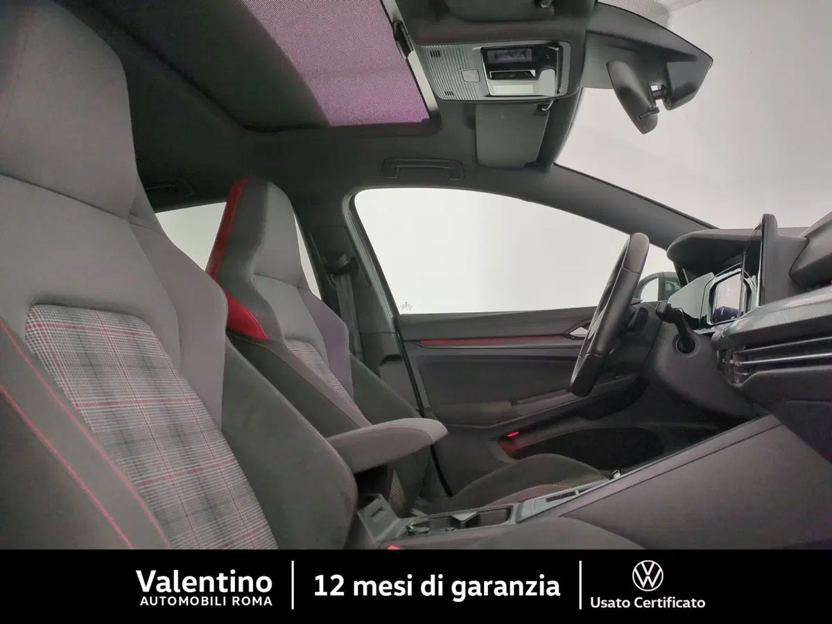 Volkswagen Golf usata a Roma (12)