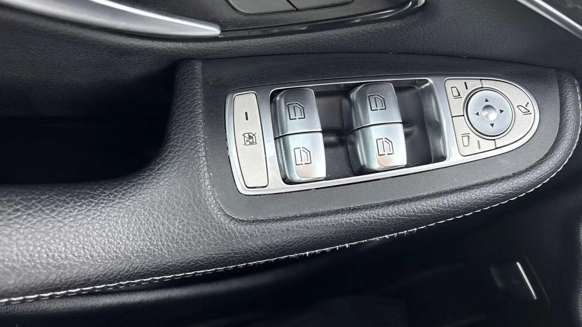 Mercedes-Benz GLC SUV usata a Parma (14)